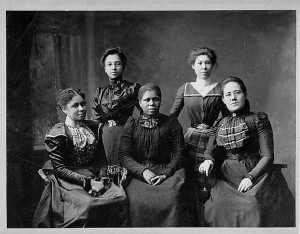 Women's Newport League c.1900